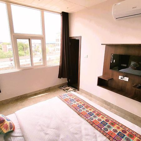 Hotel Delite Μπικάνερ Εξωτερικό φωτογραφία