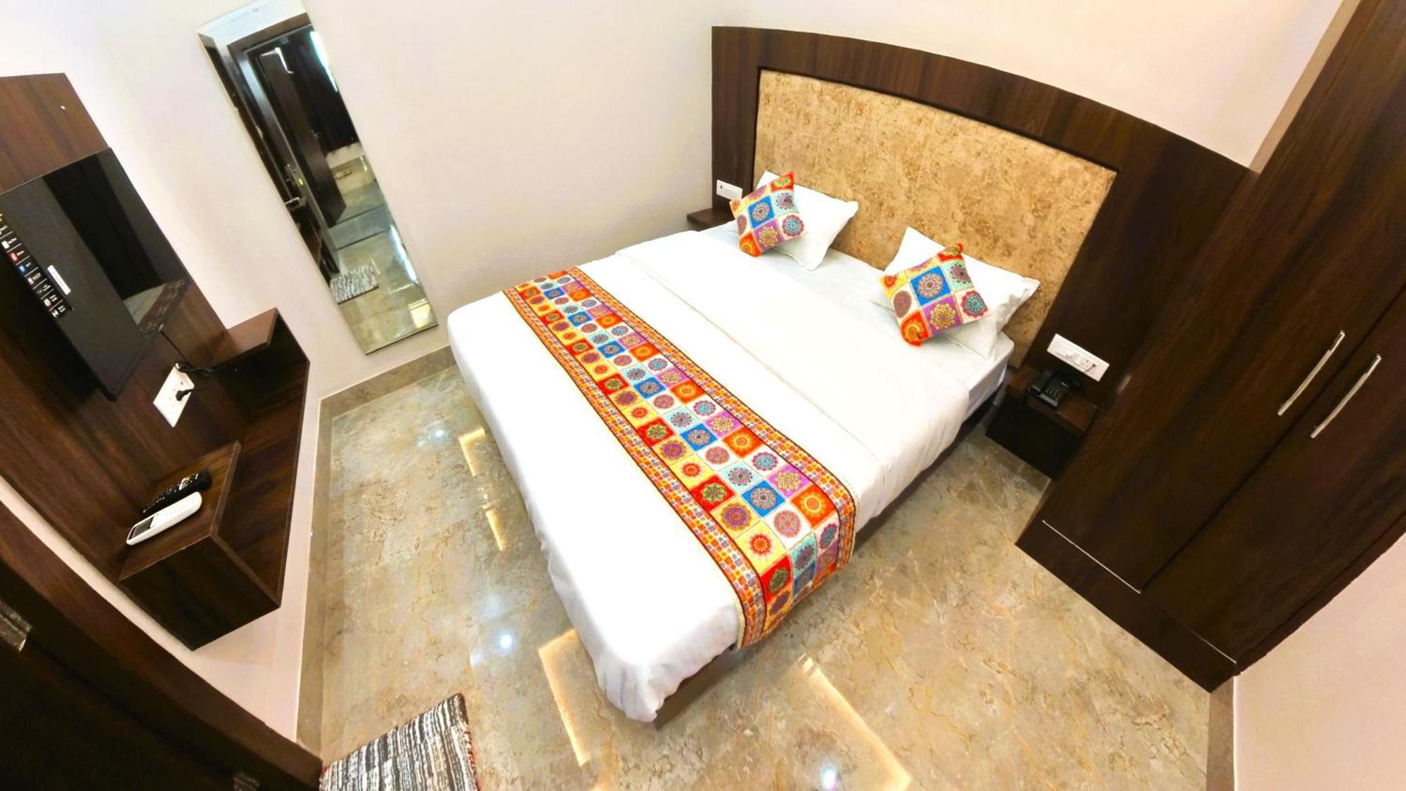 Hotel Delite Μπικάνερ Εξωτερικό φωτογραφία