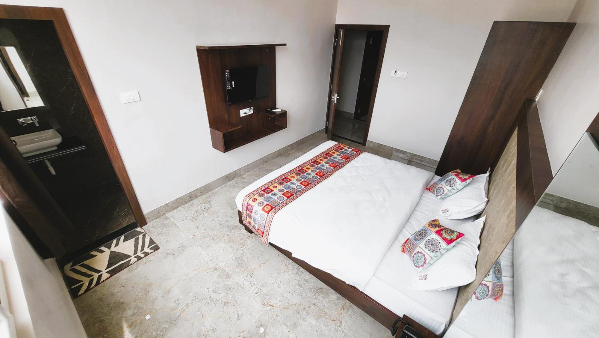 Hotel Delite Μπικάνερ Εξωτερικό φωτογραφία